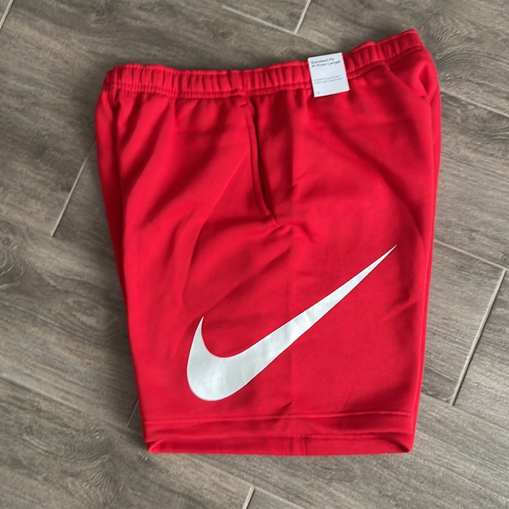 NWT Nike Men’s Red Standard Fit Sweat Shorts sz XXL - Picture 9 of 12